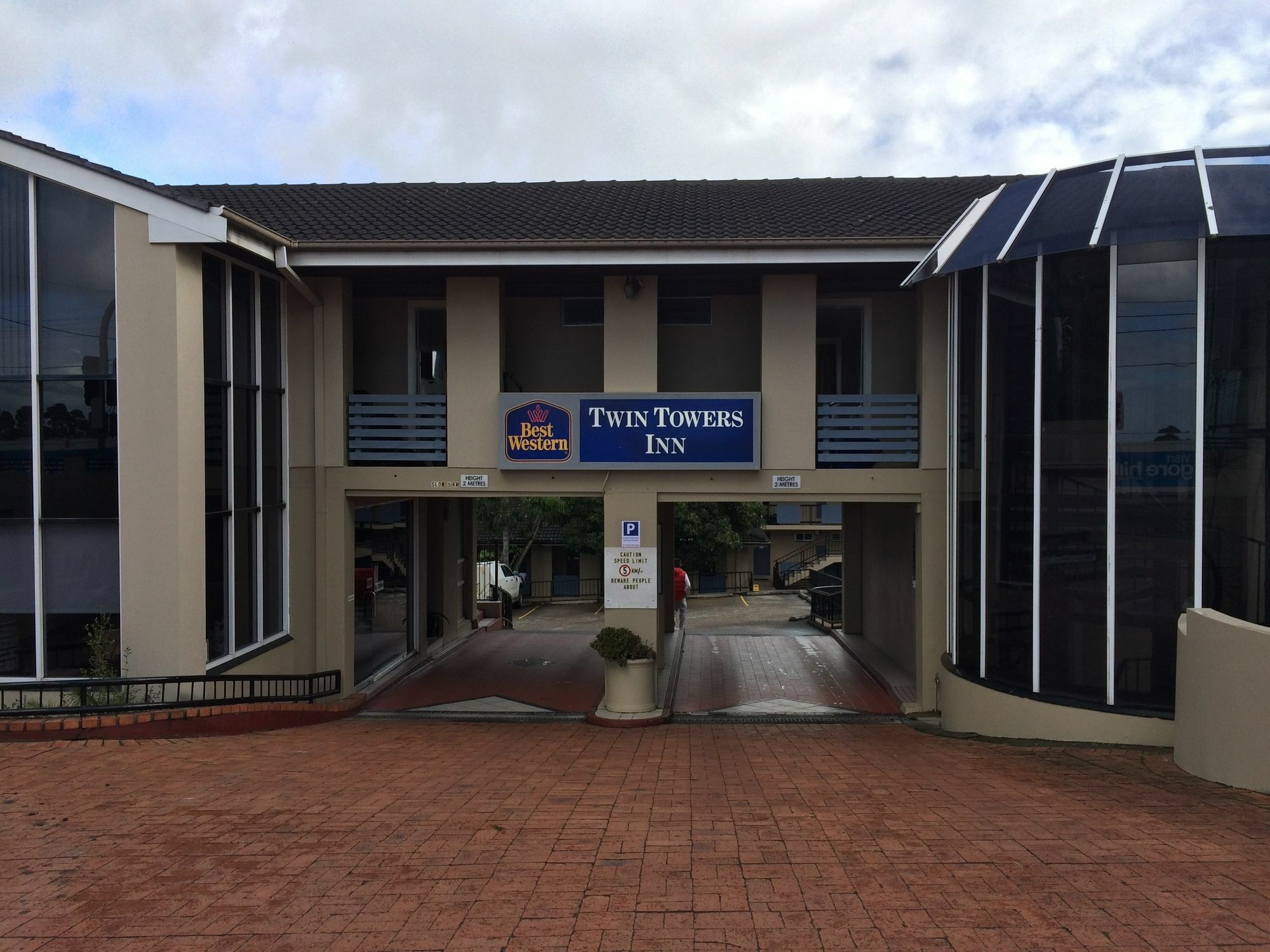 Twin Towers Inn Sydney Buitenkant foto